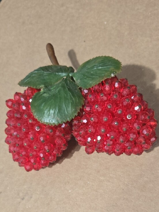 Other - Vintage Red Faceted Lucite Strawberry with Green Leaves